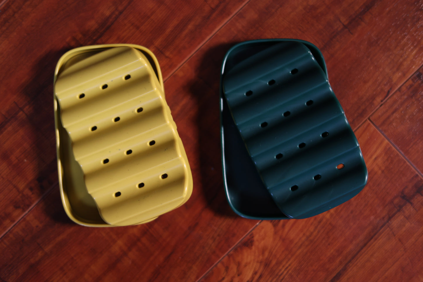 Coast Cleanse Soap Dish - 100% Recycled Ocean Plastic